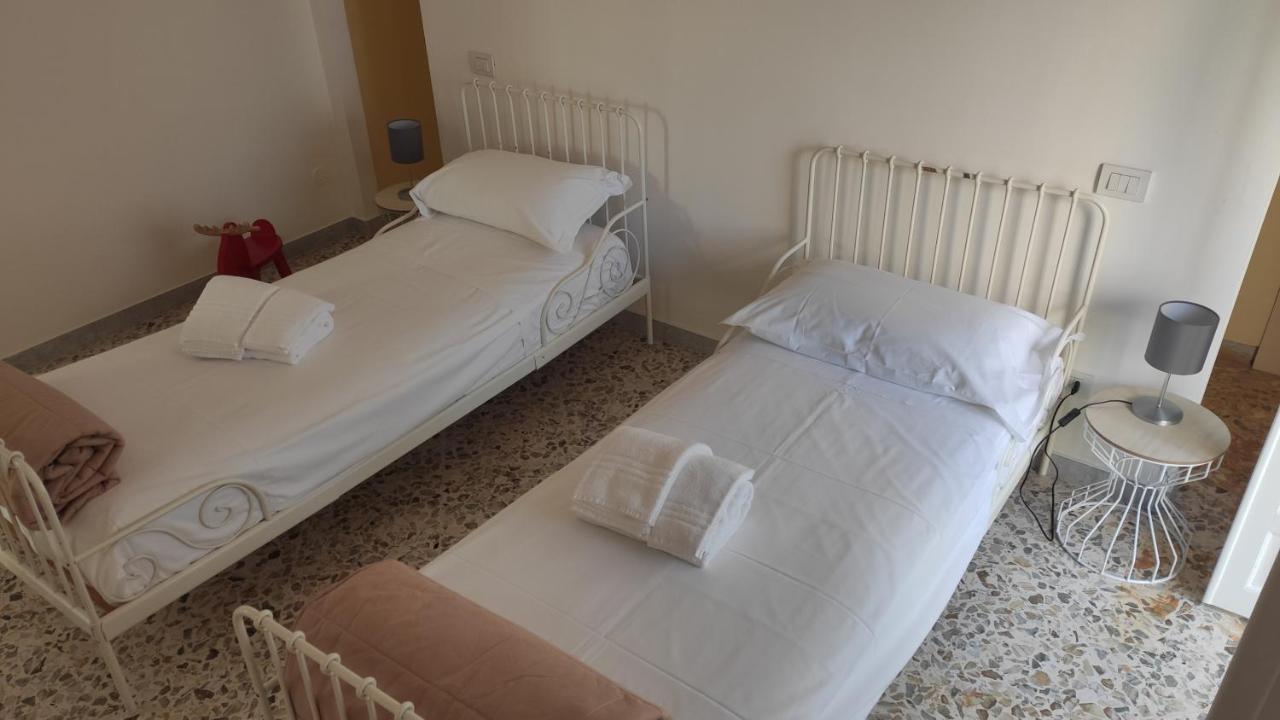 Ferienwohnung Blu House Monopoli Exterior foto